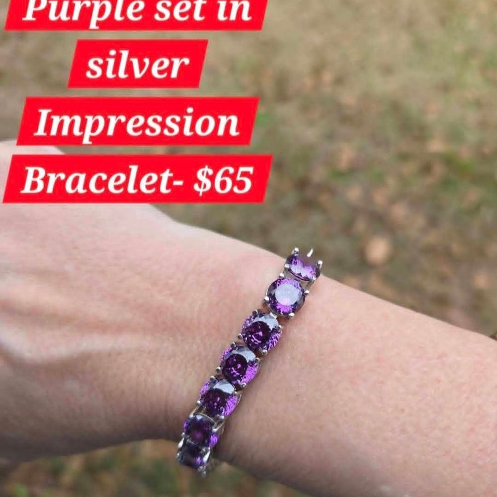 Elegant Purple and Silver Impressions Bracelet